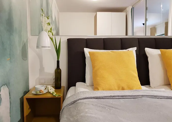 Apartament Stare - Mirror - 43m, 4 Osoby, 2min Od Starówki, Bezpłatny Parking, Self Chek In *
